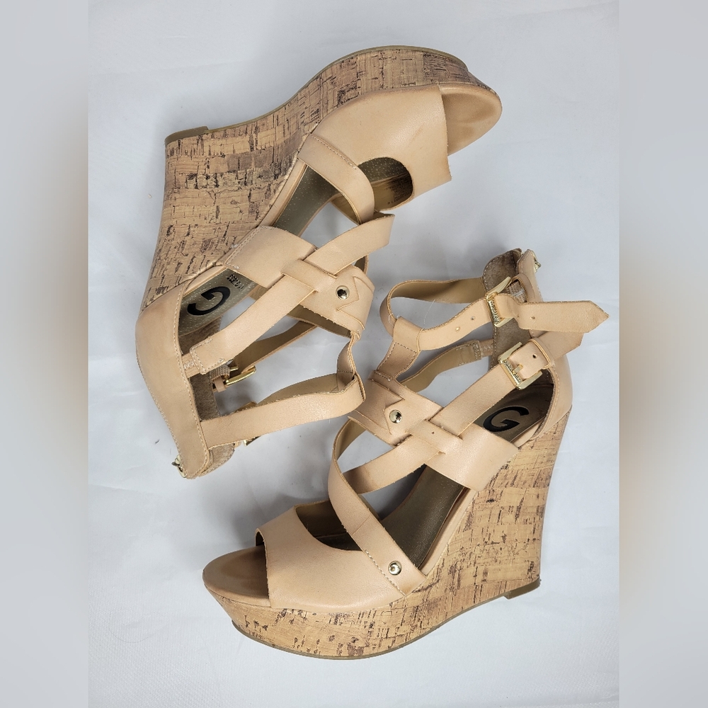 GUESS wedge sandals - beige 7.5